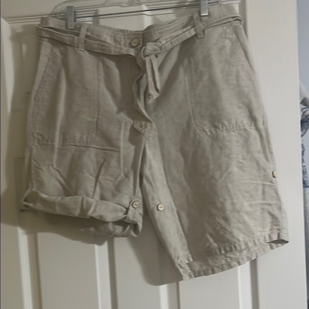 Lands' End Tan Women's Shorts